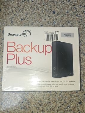 Seagate Backup Plus Desktop Drive - Black